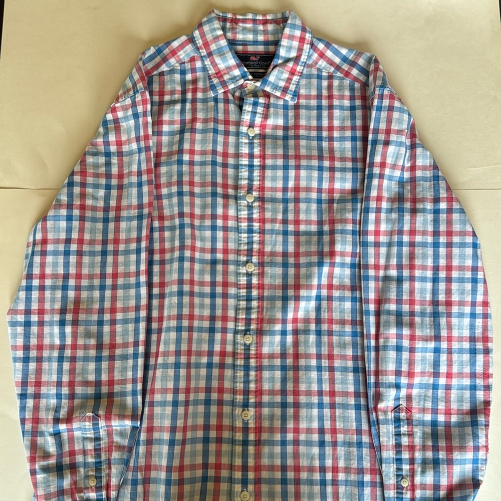 Vineyard Vines Mens Blue and Red Gingham Button Down Shirt